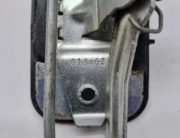 CHRYSLER Pacifica 2 generation (RU) (2016-2023) Fuel Tank Cover Lock 34000256