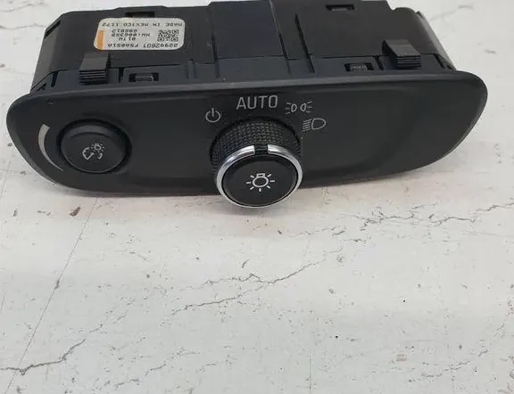 CHEVROLET Volt 2 generation (2015-2019) Headlight Switch Control Unit F5A051A,00635D,606812,22992801 34003445