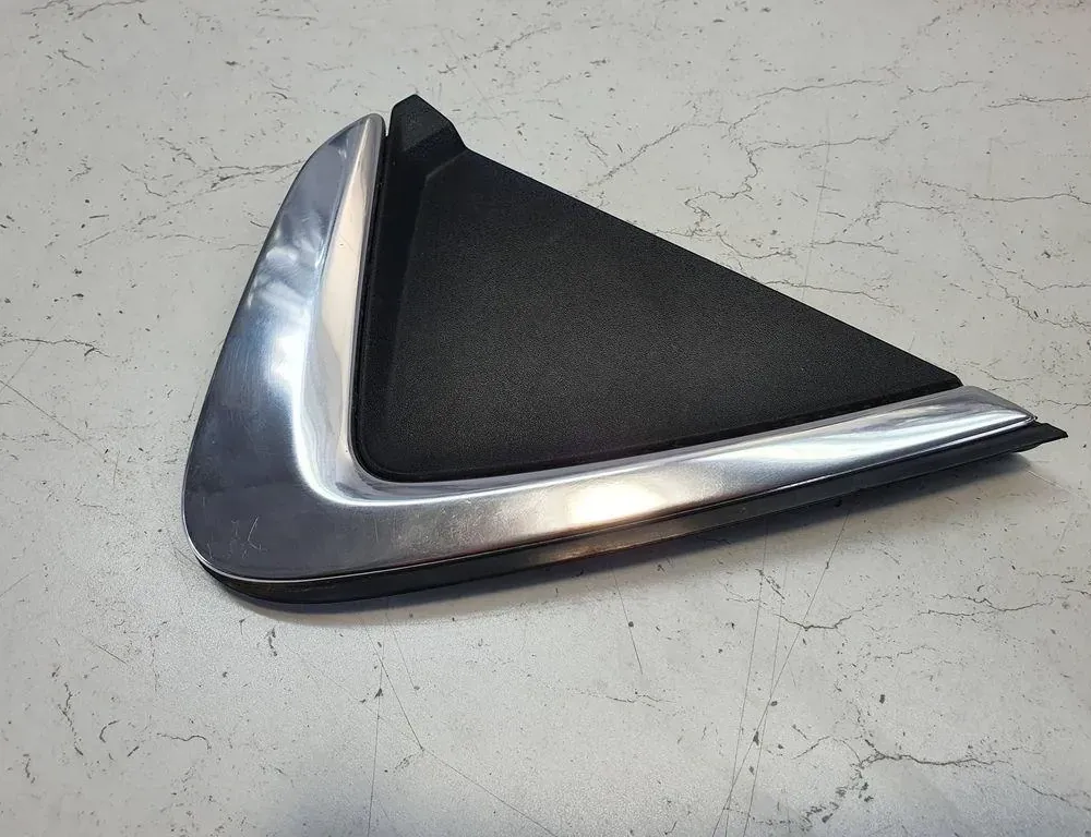 CHEVROLET Volt 2 generation (2015-2019) Other Body Parts 259986636,07315 34031515