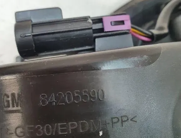 CHEVROLET Volt 2 generation (2015-2019) Other Body Parts 84205590 34003449