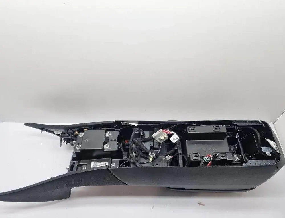 DODGE Charger LD (2010-2024) Armrest 121JNJ2YKTH 34000128