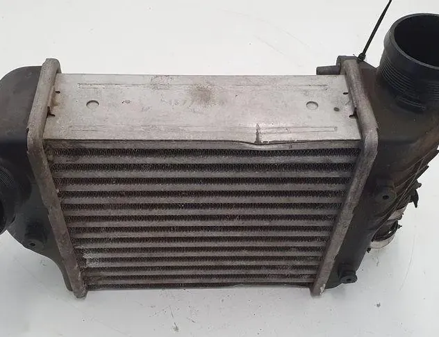 AUDI A6 C6/4F (2004-2011) Intercooler radiátor 4F0145805E 33271870