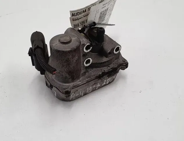 AUDI A4 B7/8E (2004-2008) Двигатель задвижки потока воздуха 059129086M 33272192