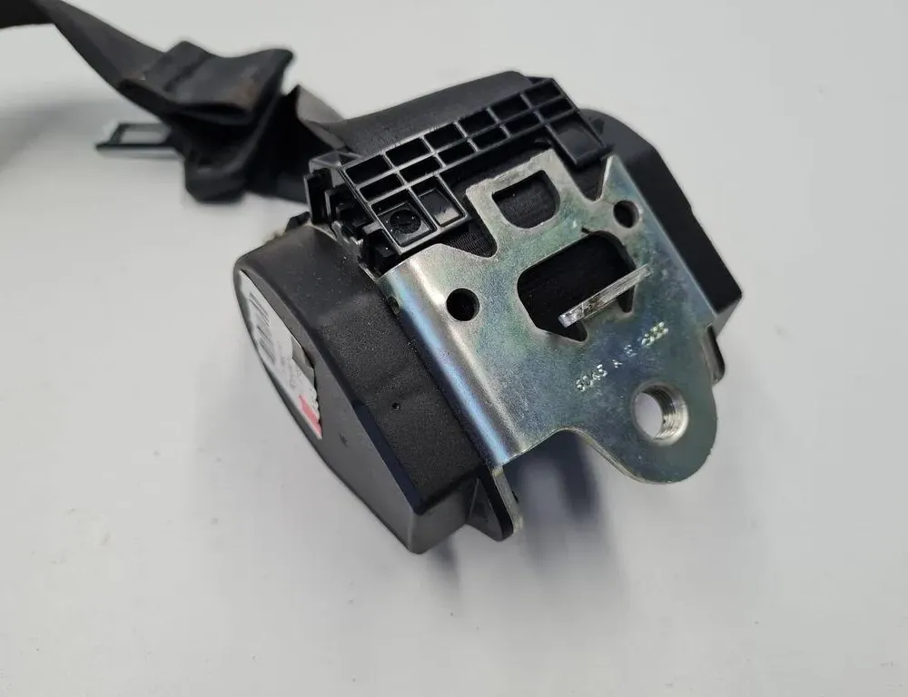 VOLKSWAGEN Golf 8 generation (2019-2023) Ľavý zadný bezpečnostný pás 1K6857805AA 33275634