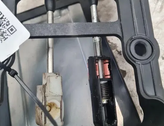 SUBARU Forester SH (2007-2013) Tросы кулисы 33290949