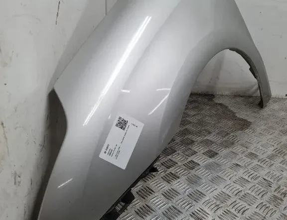 CITROËN C4 Picasso 1 generation (2006-2013) Ľavý predný blatník 33298836