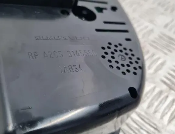 VOLKSWAGEN Passat B7 (2010-2015) Спидометр 3C0920870Q 33303140