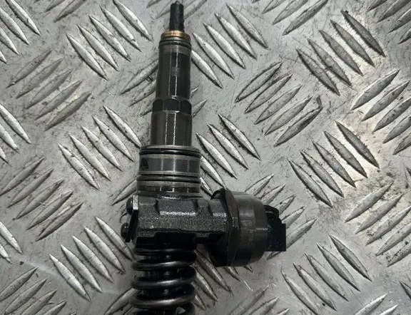VOLKSWAGEN Sharan 1 generation (1995-2010) Форсунка 0414720312 33303506