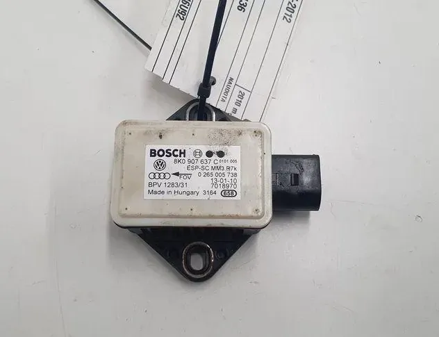 AUDI A4 B7/8E (2004-2008) Akceleračný senzor 8K0907637C 33388889