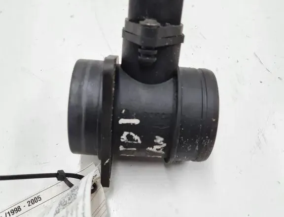 VOLKSWAGEN Lupo 6X (1998-2005) Mass Air Flow Sensor MAF 045906461 33390095