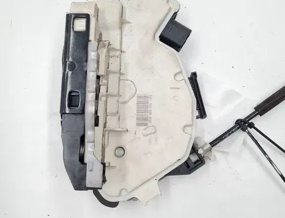 SKODA Superb 1 generation (2001-2008) Zámok pravých zadných dverí 1S4839016C 33390271