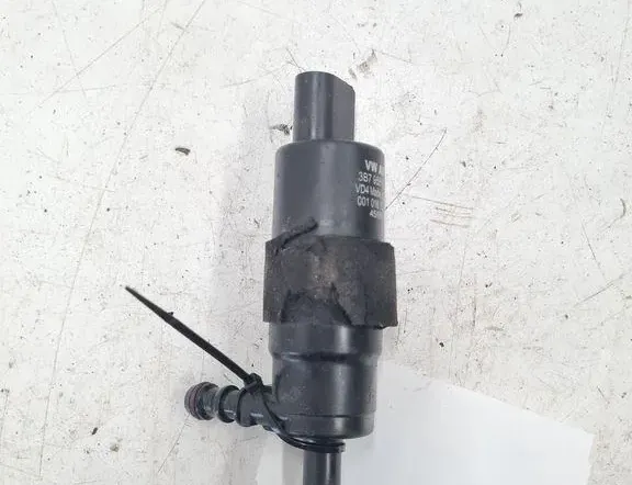 VOLKSWAGEN Touran 1 generation (2003-2015) Headlight washer motor 3B7955681 33393127