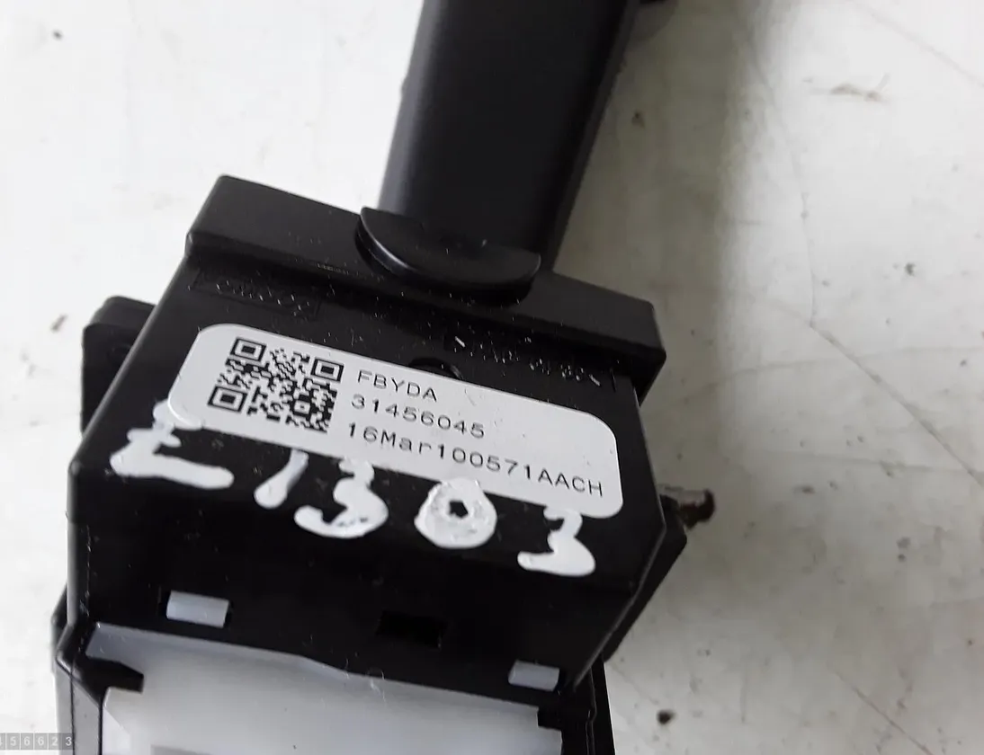 VOLVO V60 1 generation (2010-2020) Indicator Wiper Stalk Switch 31456045 28641395