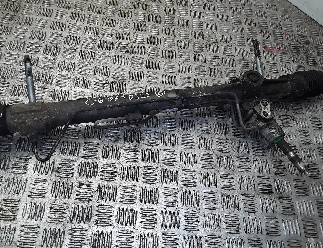 CITROËN C6 1 generation (2004-2012) Рулевая Pейка 60LYFX000251V 33510135