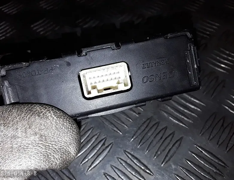 FORD Transit 4 generation (2013-2024) Riadiaca jednotka motora 285252832R 33525476