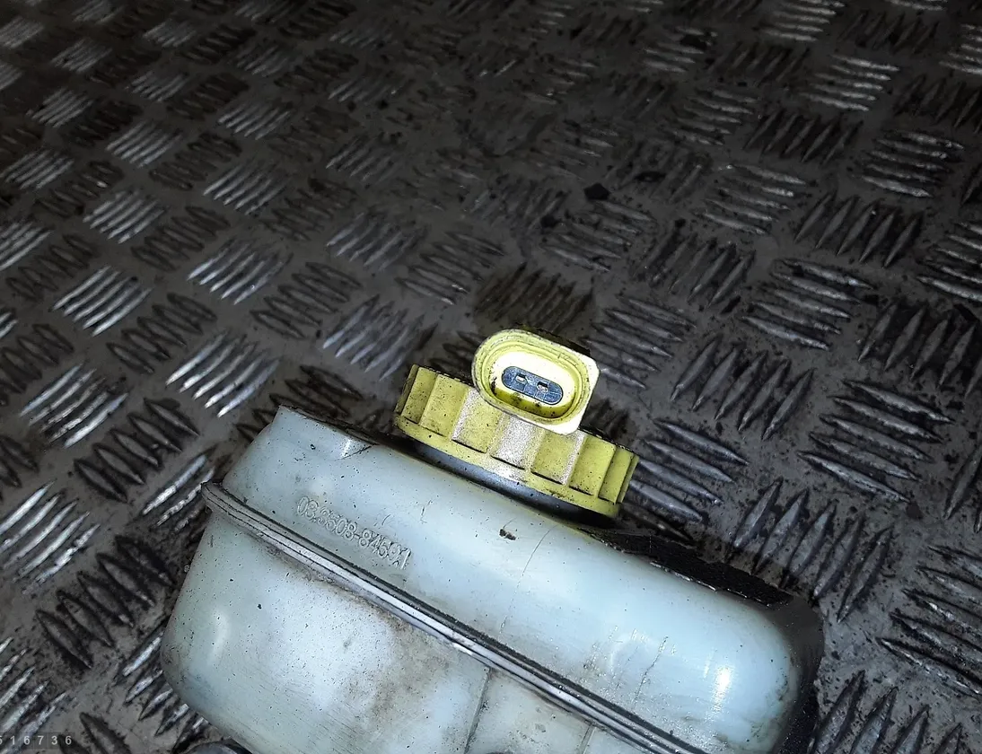 LAND ROVER Defender 1 generation (1983-2016) Рабочий тормозной цилиндр 1J1611301 33532824