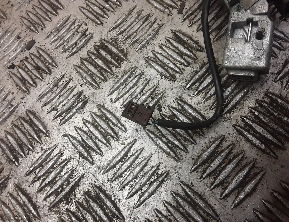 CITROËN C4 Picasso 1 generation (2006-2013) Замок зажигания N0502455 33580018