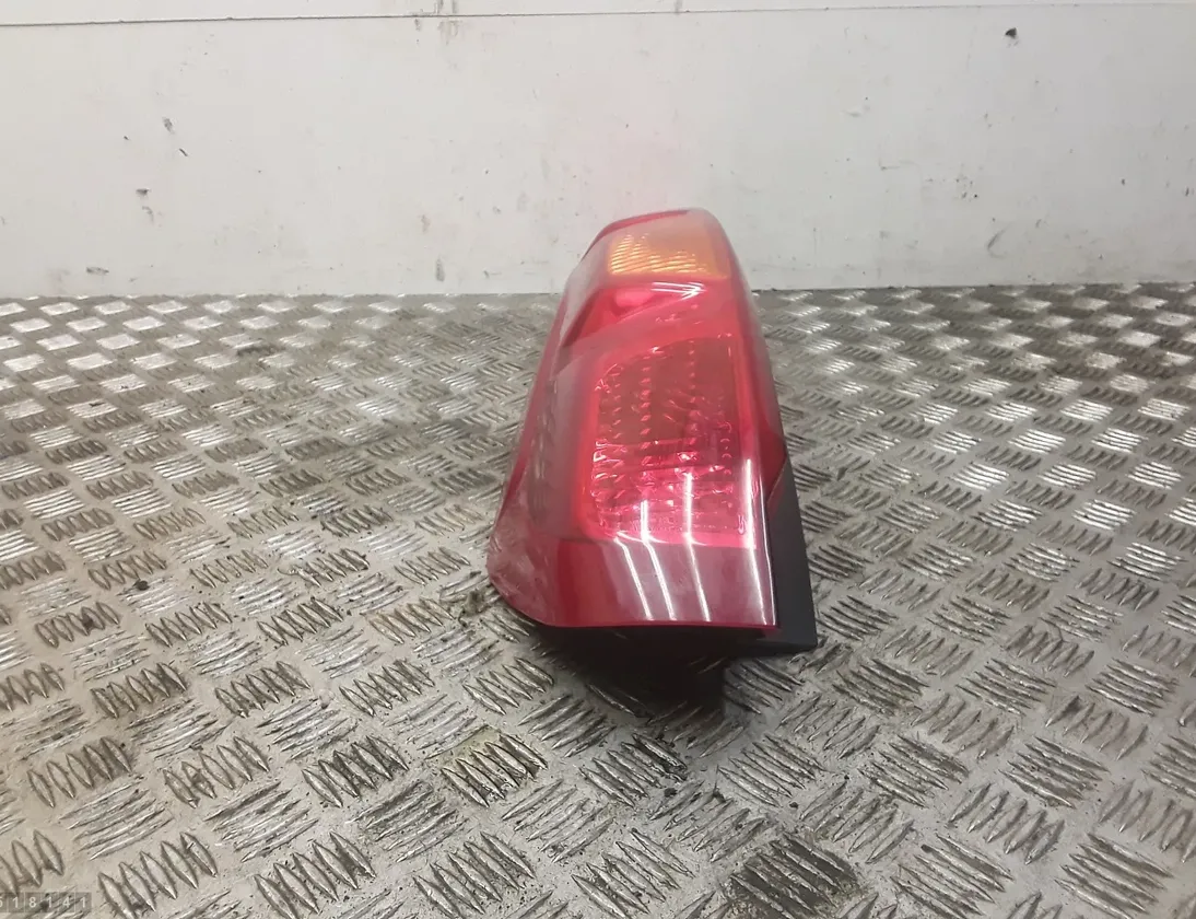FIAT Ducato 3 generation (2006-2024) Rear Left Taillight 22063929 33603031