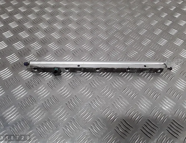 LAND ROVER Defender 1 generation (1983-2016) Топливная магистраль левая 33705619