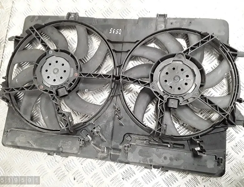 AUDI A5 Sportback 8T (2009-2011) Radiatorový ventilátor 8k0121003m 33792495