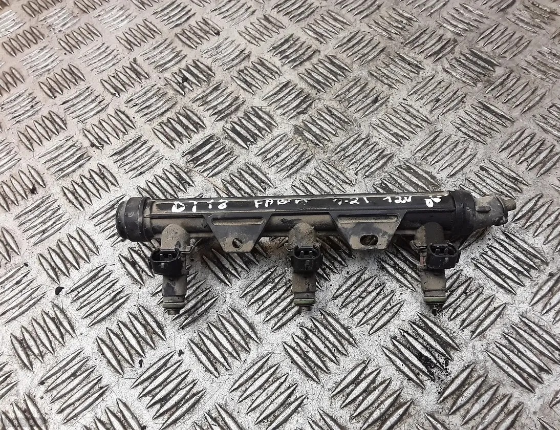 FIAT Ducato 3 generation (2006-2024) Ľavá palivová lišta 03E133320 33828627