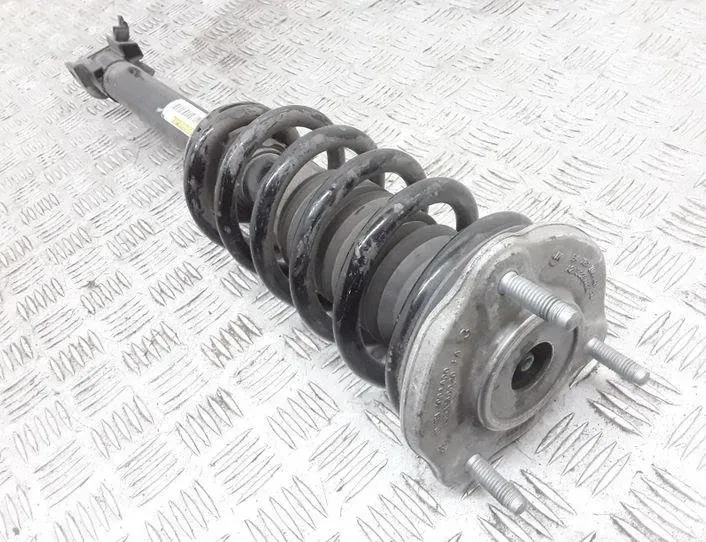 MERCEDES-BENZ C-Class W205/S205/C205 (2014-2023) Амортизатор передний правый A2053201813 20537128