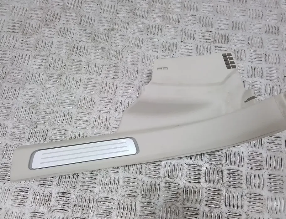 VOLVO S90 2 generation (2016-2023) Ľavý zadný prahový lišta 31377618 27991844