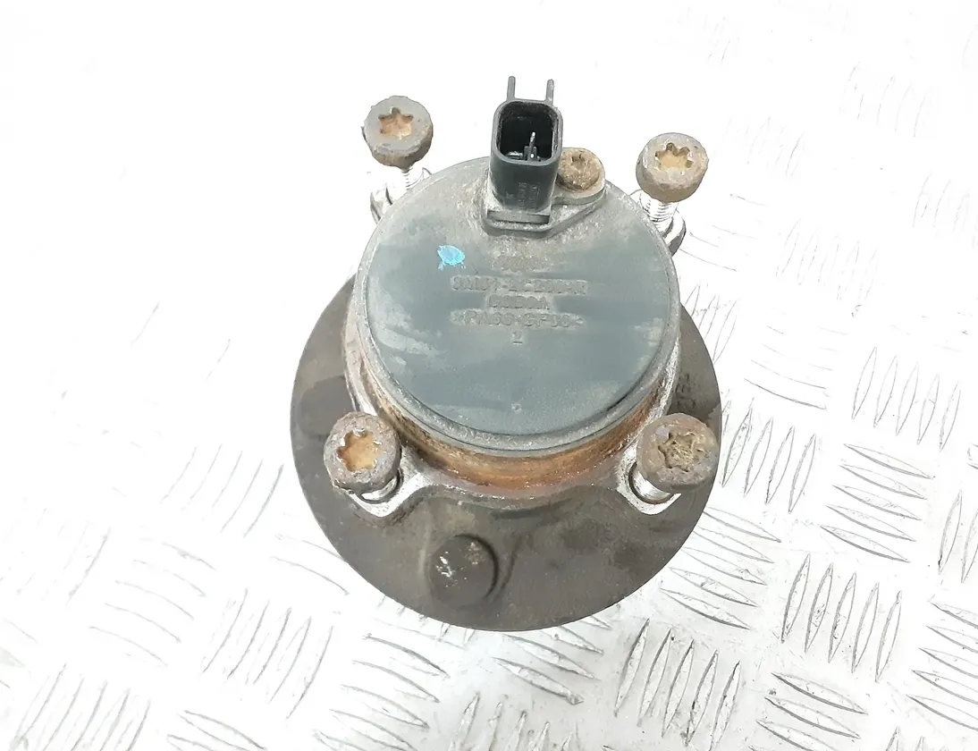 VOLVO V50 1 generation (2003-2012) Rear Right Wheel Bearing 3M512C299R 32933308