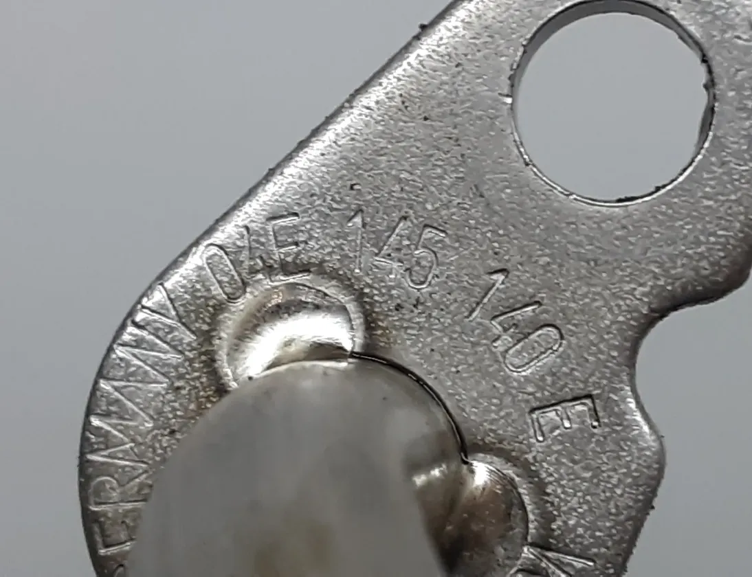 SEAT Leon 3 generation (2012-2020) Трубка смазки турбины 04E145140E 33381974