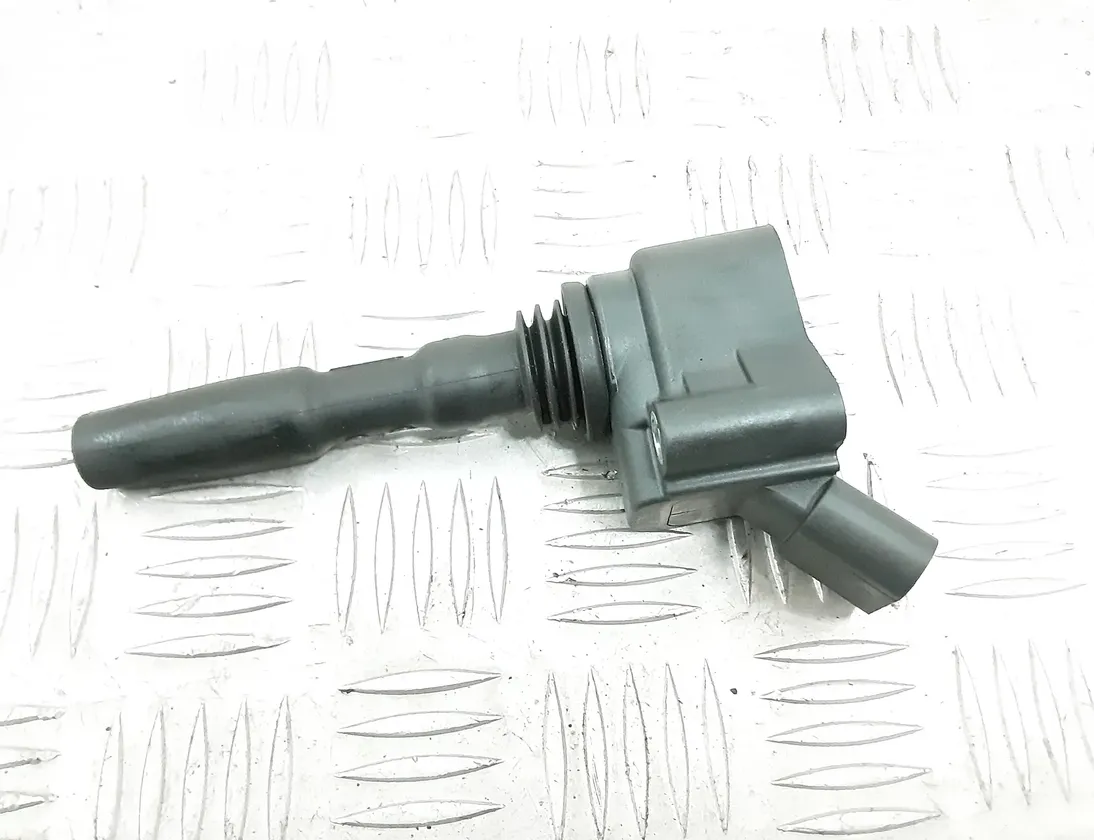 SEAT Leon 3 generation (2012-2020) Бабина 04E905110K 33386899