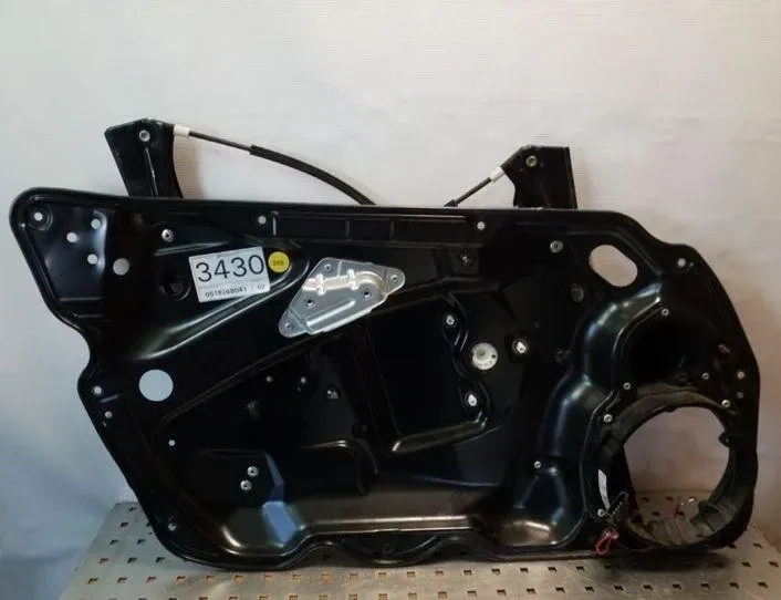 VOLKSWAGEN Passat B6 (2005-2010) Regulátor okna ľavých predných dverí 980875100,980873101,3C1837755F 25123263