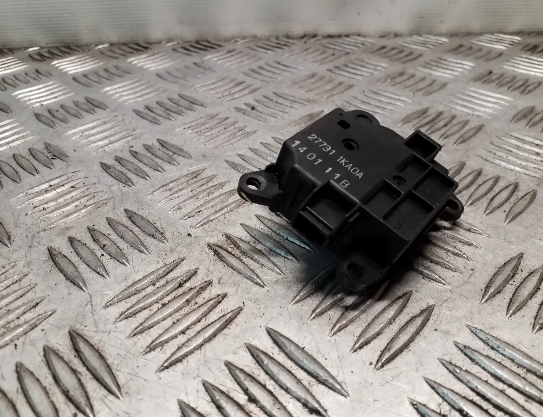 NISSAN Juke YF15 (2010-2020) Interior Heater Flap Motor Actuator 277301KA0A 33154441