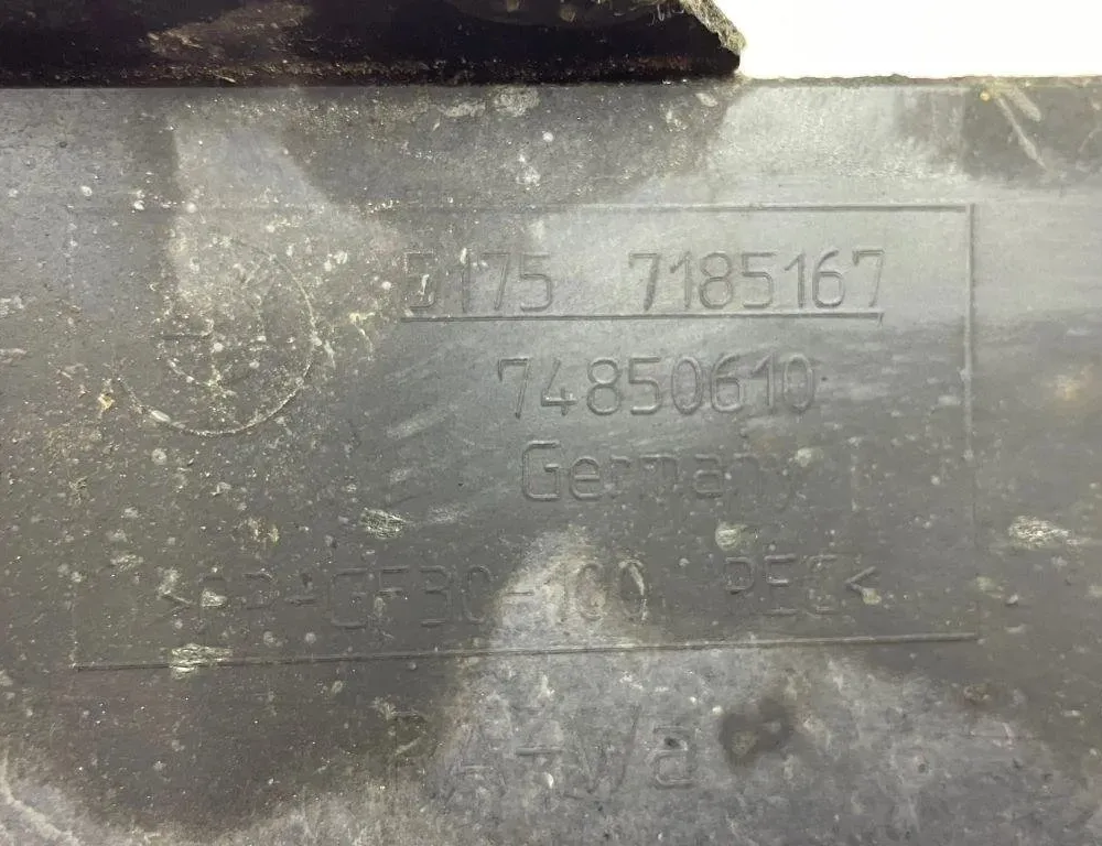 BMW 5 Series F10/F11 (2009-2017) Воздухозаборная труба 7185167,3530100 31532244