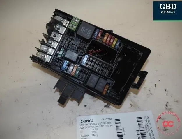 VOLKSWAGEN Golf 7 generation (2012-2024) Pojistková skrinka 5q0907361c,5q0937125h,5q0937125c 30872021