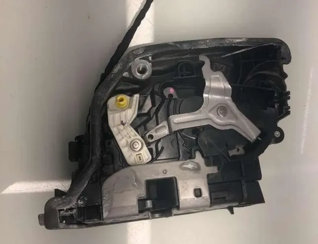 BMW 5 Series G30/G31 (2016-2023) Rear Left Door Window Control Switches 182838-10cz,51227477697 30881986