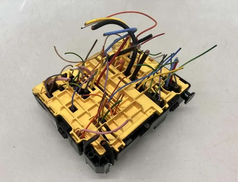 CITROËN Berlingo 3 generation (2018-2024) Fuse Box 9804848580,a006c801l2d5 33783626