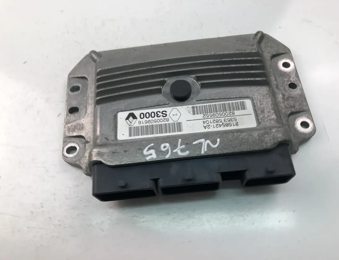 RENAULT Megane 2 generation (2002-2012) Riadiaca jednotka motora 8200509516,8200509552 18040876