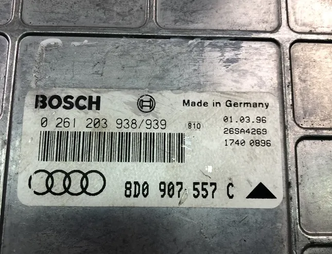 AUDI A4 B5/8D (1994-2001) Control Unit 8D0907557C 22461079
