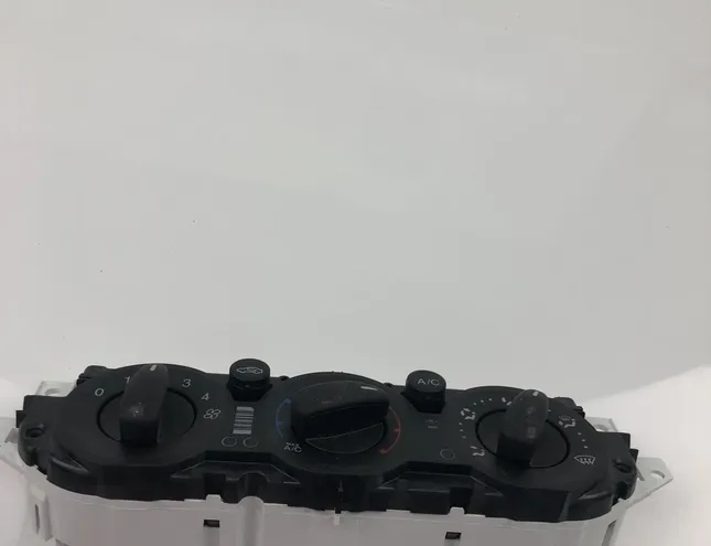 FORD C-Max 2 generation (2010-2019) БЛОК УПРАВЛЕНИЯ КОНДИЦИОНЕРА ВОЗДУХА / КЛИМАТА/ ПЕЧКИ (В САЛОНЕ) AM5T18549 23574012