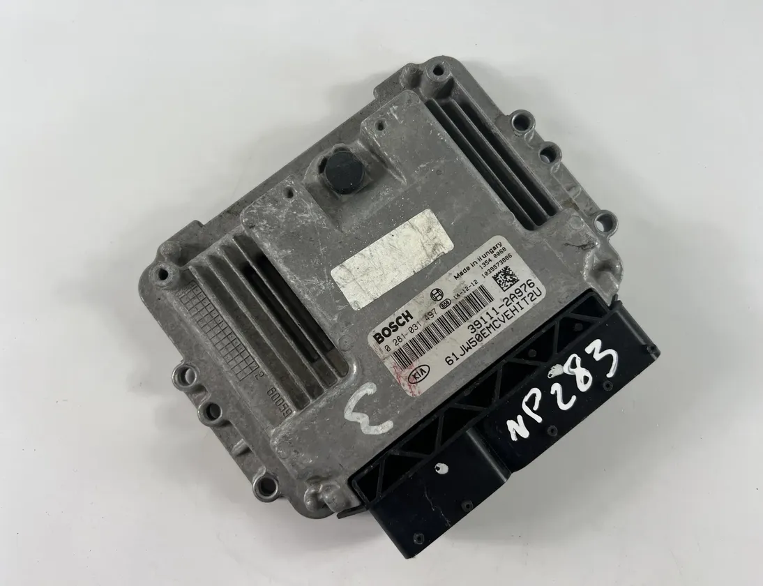 KIA Cee'd 2 generation (2012-2018) Блок управления двигателем 0281031497,39111-2A976 26017777