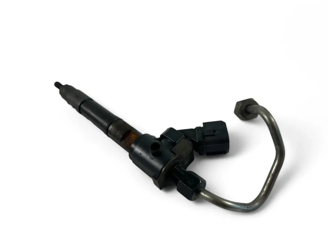 VOLVO V40 2 generation (2012-2020) Fuel Injector VEA13-2370010-AAB 29793288