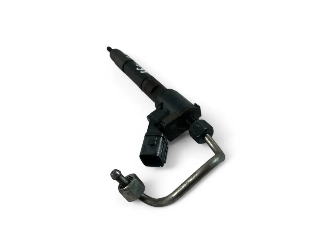 VOLVO V40 2 generation (2012-2020) Fuel Injector VEA13-2370010-AAB 29793288