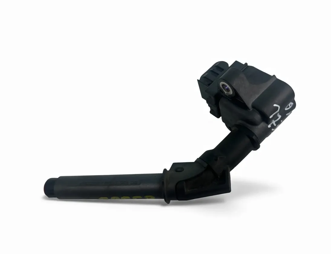 NISSAN Qashqai 2 generation (2013-2023) Vysokonapäťová zapalovacia cievka 224332935R 33505197