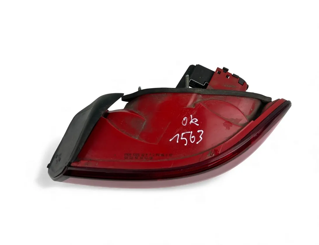 ALFA ROMEO 159 1 generation (2005-2011) Фонарь задний левый F939532802 33505423