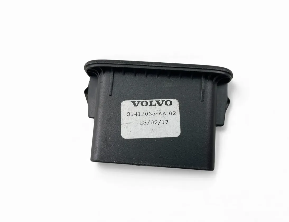 VOLVO V70 3 generation (2007-2020) Back cover Open Switches 31412055 33507714