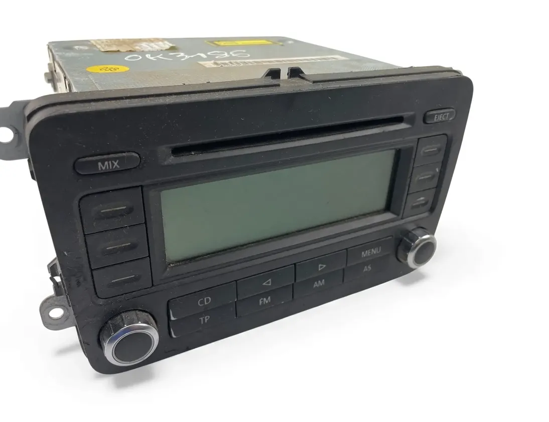 VOLKSWAGEN Passat B6 (2005-2010) Hudobný prehrávač bez GPS 1K0035186P 33515989