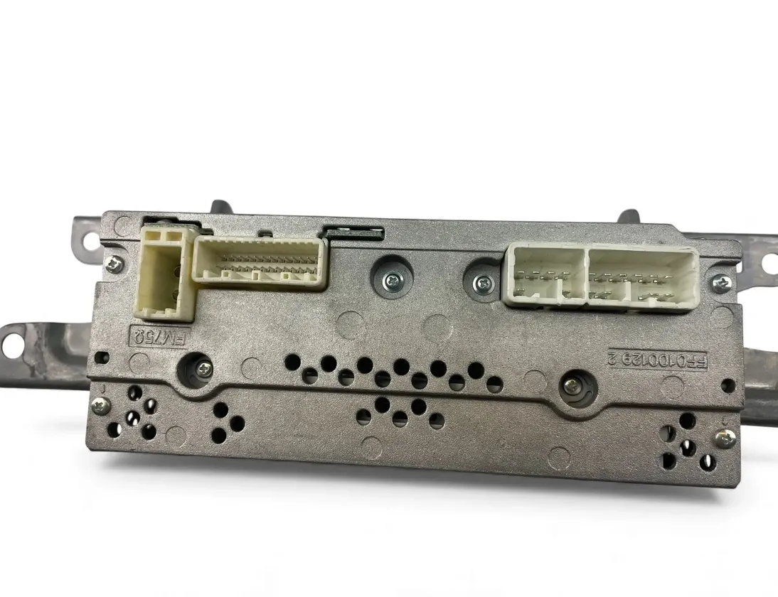 TOYOTA Yaris 3 generation (2010-2019) Music Player With GPS 86120-0DC20 33538044