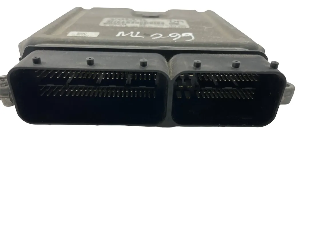 VOLVO C30 1 generation (2006-2013) Engine Control Unit ECU 30771550AB,0281012103 33799102