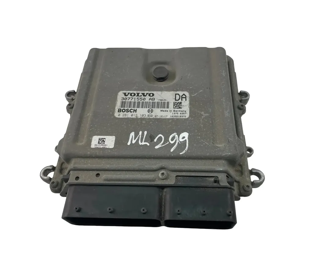 VOLVO C30 1 generation (2006-2013) Engine Control Unit ECU 30771550AB,0281012103 33799102