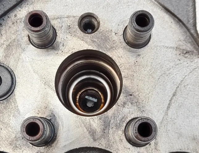 VOLVO FMX II (2012-present) Голова двигателя 21754367,22251201,1002120,P21754367 32084045